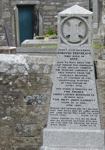 monument_to_dolly_pentreath_-_geograph-org-uk_-_780405